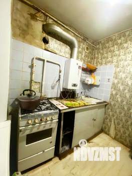 4-к квартира, вторичка, 61м2, 5/5 этаж