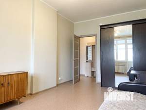 1-к квартира, вторичка, 42м2, 1/3 этаж