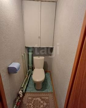 2-к квартира, вторичка, 50м2, 9/9 этаж