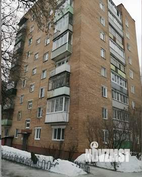 2-к квартира, вторичка, 42м2, 1/9 этаж