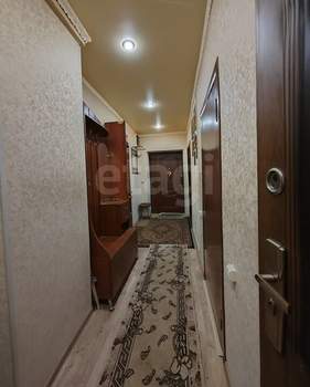 3-к квартира, вторичка, 71м2, 1/4 этаж