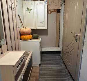 2-к квартира, вторичка, 30м2, 1/1 этаж