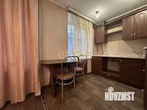 2-к квартира, вторичка, 42м2, 1/1 этаж
