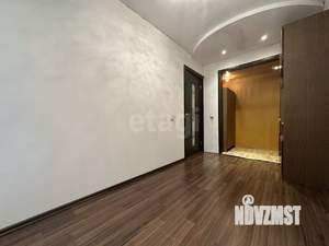 2-к квартира, вторичка, 42м2, 1/1 этаж
