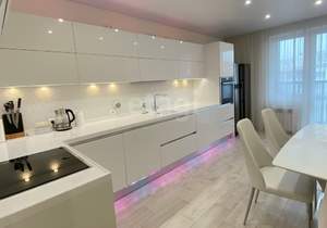 3-к квартира, вторичка, 109м2, 9/12 этаж