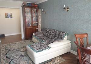 3-к квартира, вторичка, 70м2, 4/10 этаж