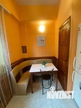 2-к квартира, вторичка, 52м2, 1/1 этаж