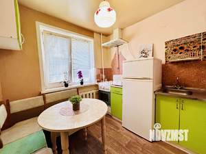 2-к квартира, вторичка, 42м2, 1/5 этаж