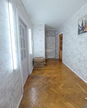 3-к квартира, вторичка, 59м2, 5/5 этаж