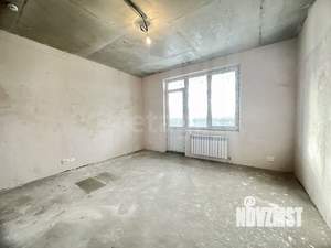 3-к квартира, вторичка, 80м2, 1/3 этаж