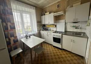 3-к квартира, вторичка, 74м2, 3/5 этаж