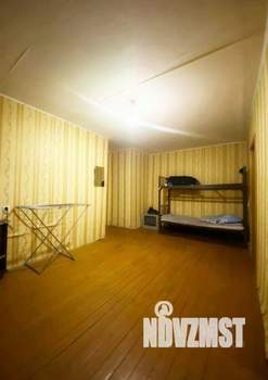 4-к квартира, вторичка, 61м2, 5/5 этаж