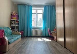 4-к квартира, вторичка, 103м2, 4/4 этаж