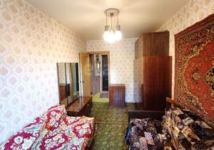 2-к квартира, вторичка, 43м2, 1/9 этаж