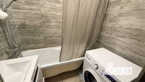 2-к квартира, вторичка, 53м2, 1/5 этаж