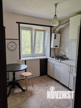 3-к квартира, вторичка, 55м2, 3/3 этаж