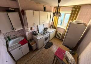 2-к квартира, вторичка, 46м2, 9/9 этаж