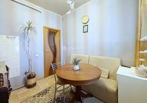 2-к квартира, вторичка, 63м2, 1/2 этаж