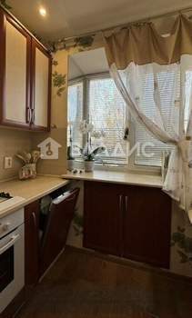 2-к квартира, вторичка, 44м2, 1/4 этаж