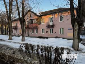 3-к квартира, вторичка, 55м2, 1/2 этаж