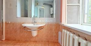 3-к квартира, вторичка, 66м2, 2/4 этаж