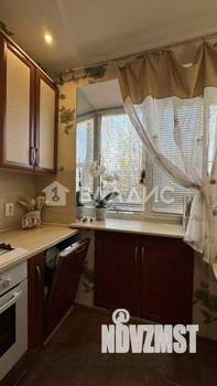 2-к квартира, вторичка, 44м2, 1/4 этаж