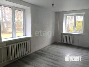 2-к квартира, вторичка, 42м2, 1/4 этаж