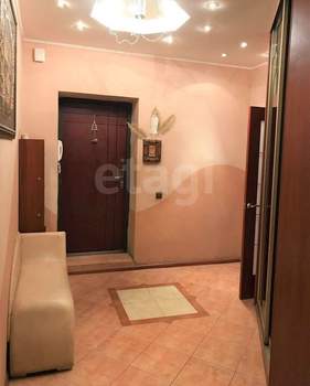 3-к квартира, вторичка, 75м2, 3/10 этаж