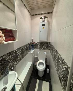 4-к квартира, вторичка, 158м2, 3/3 этаж