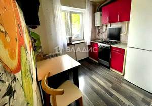 2-к квартира, вторичка, 43м2, 1/5 этаж