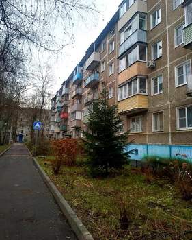 2-к квартира, вторичка, 46м2, 3/5 этаж