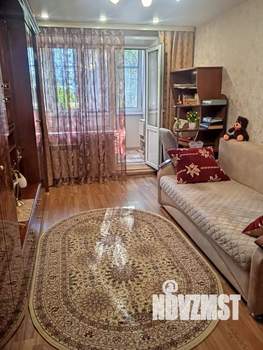 2-к квартира, вторичка, 61м2, 1/10 этаж