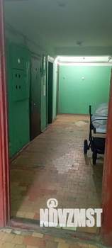 2-к квартира, вторичка, 42м2, 1/9 этаж