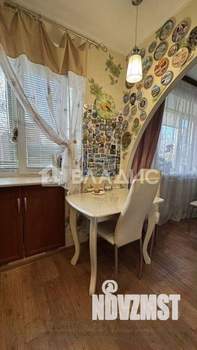 2-к квартира, вторичка, 44м2, 1/4 этаж