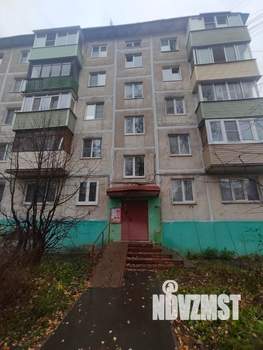 3-к квартира, вторичка, 63м2, 1/5 этаж