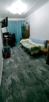2-к квартира, вторичка, 42м2, 1/4 этаж