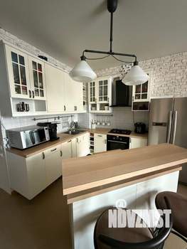 4-к квартира, вторичка, 157м2, 1/3 этаж