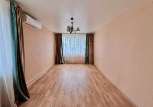 4-к квартира, вторичка, 74м2, 9/9 этаж
