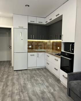 1-к квартира, вторичка, 66м2, 1/5 этаж