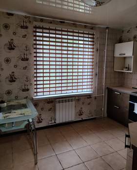 1-к квартира, вторичка, 41м2, 1/4 этаж