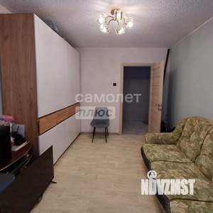 2-к квартира, вторичка, 50м2, 1/10 этаж