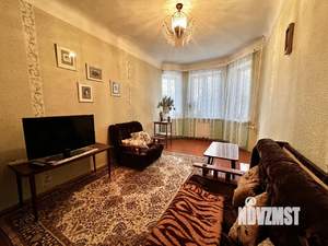 3-к квартира, вторичка, 82м2, 2/2 этаж