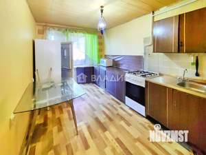 3-к квартира, вторичка, 64м2, 1/3 этаж
