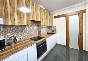 2-к квартира, вторичка, 60м2, 15/15 этаж