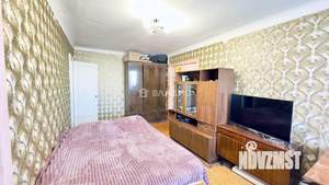 2-к квартира, вторичка, 42м2, 1/4 этаж