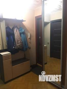 3-к квартира, вторичка, 65м2, 5/5 этаж