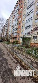 2-к квартира, вторичка, 43м2, 1/9 этаж