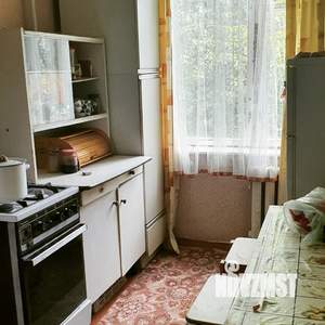 2-к квартира, вторичка, 46м2, 3/5 этаж