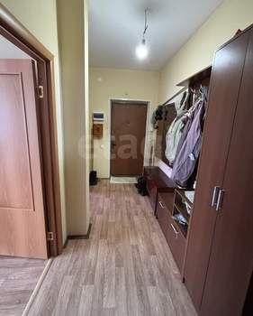 2-к квартира, вторичка, 57м2, 1/3 этаж