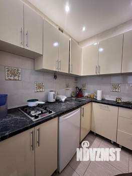 2-к квартира, вторичка, 40м2, 1/5 этаж
